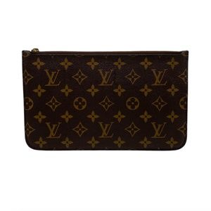 ❤️SOLD❤️Louis Vuitton Monogram Neverfull Pochette